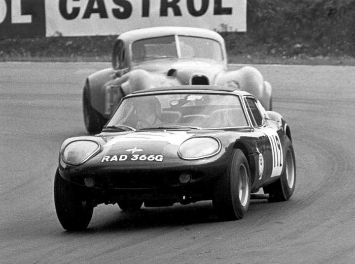 Marcos 1600GT - 17. Brands Hatch. May