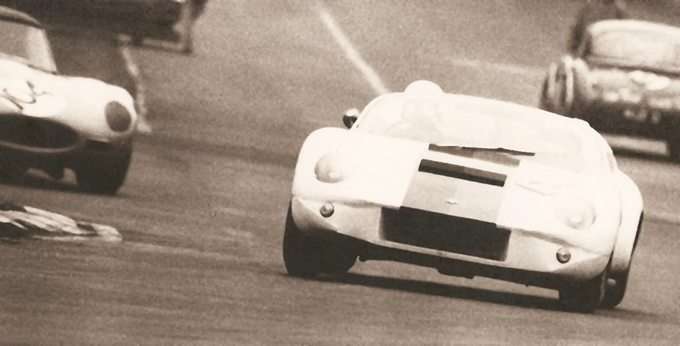 Tavenor Mk2a - Brands Hatch - Clearways